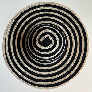 Banana Republic Striped Beach Hat